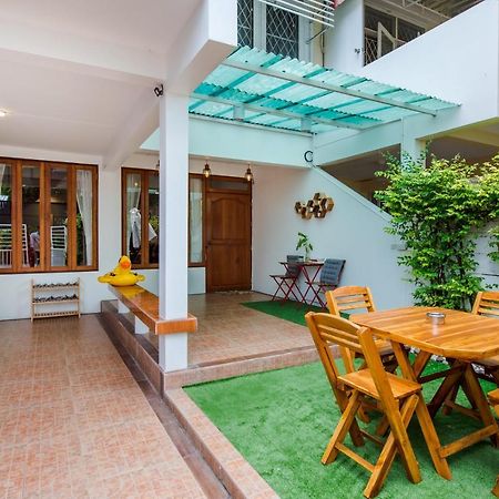 White Beach House Hua Hin 20 Second To The Beach Exteriör bild