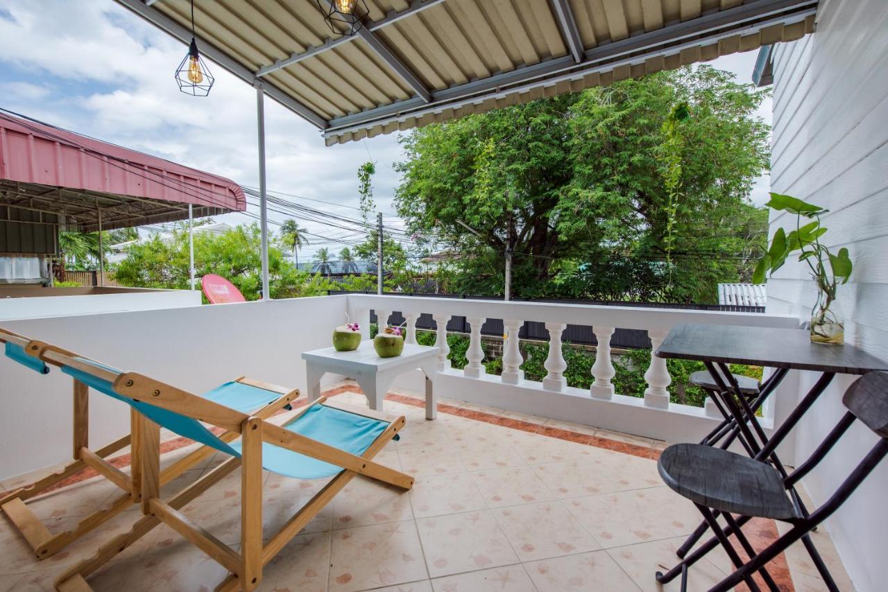 White Beach House Hua Hin 20 Second To The Beach Exteriör bild